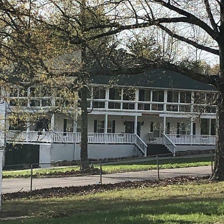 Mitchell Manor At Fall Creek Falls Hotel Pikeville Buitenkant foto